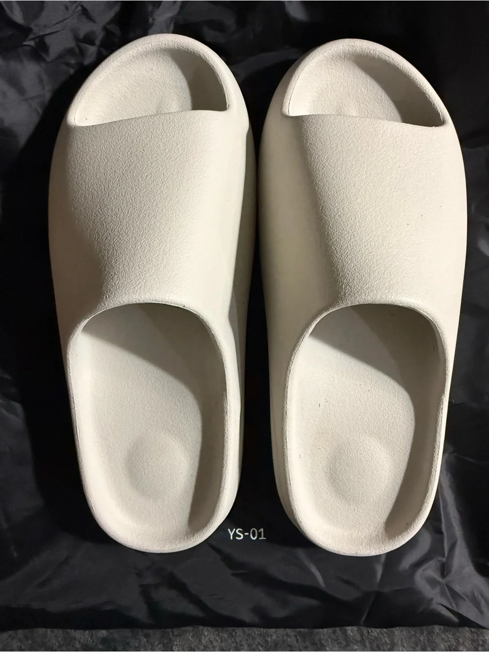 Yeezy YS-01 cream Minimal Slide Sandals size 13
